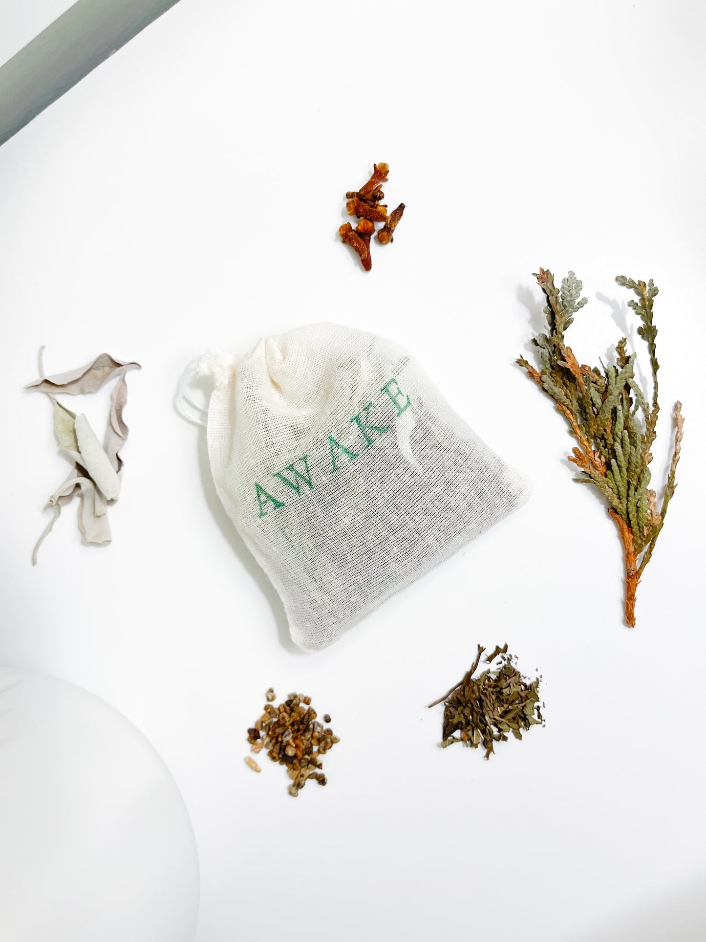 AWAKE POUCH | Scent Bag | Sage, Cloves, Cedar, Cardamom, & Peppermint