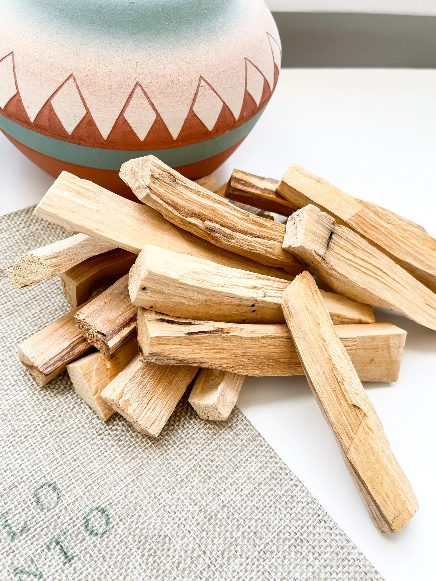 PALO SANTO | 15 Natural Sticks